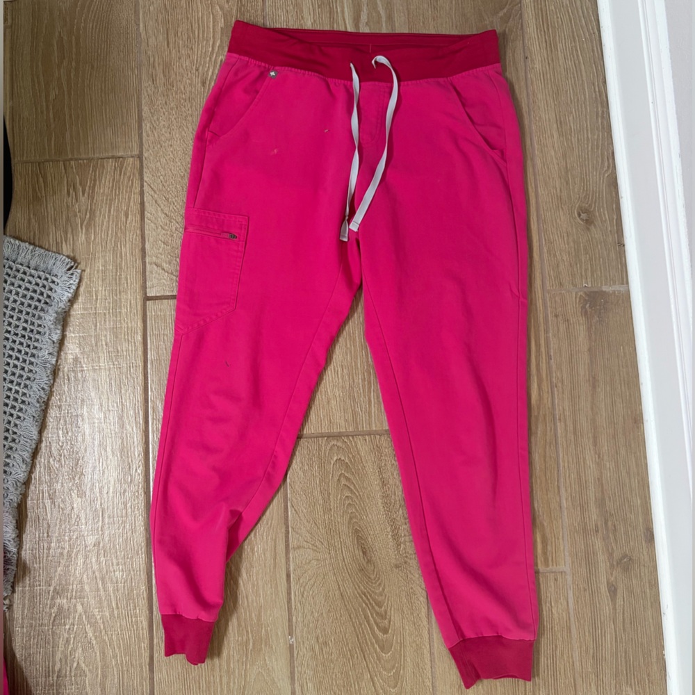 Women’s Figs Joggers